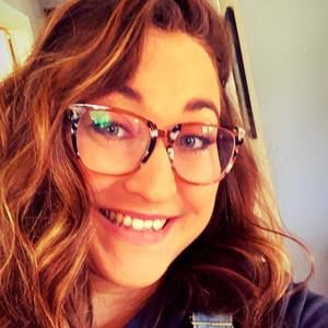 Meet your Posher, Émilie